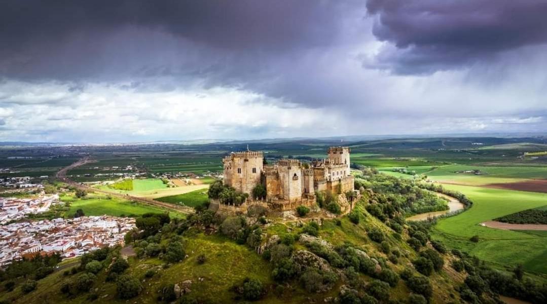 Alojamiento Rural Mi Frasca Альмодовар-дель-Рио Экстерьер фото